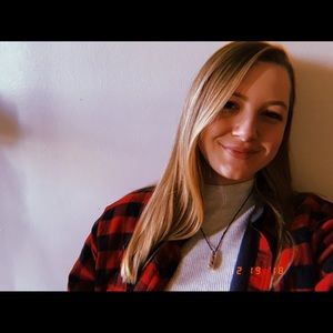 Meet your Posher, Erika